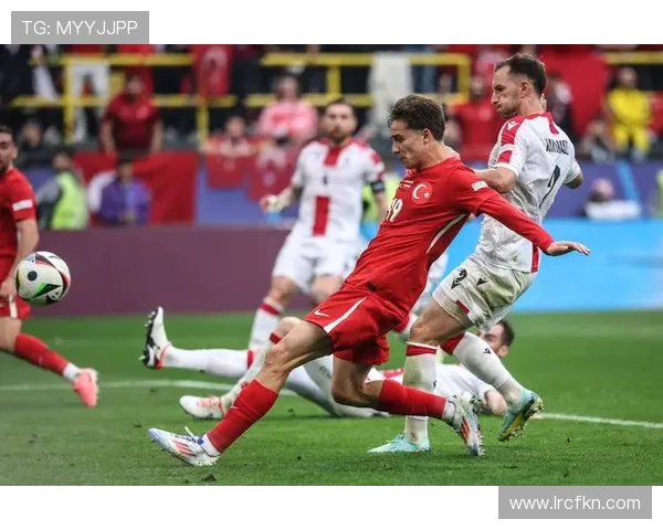 丹麦与格鲁吉亚足球比赛精彩直播全程回顾与分析