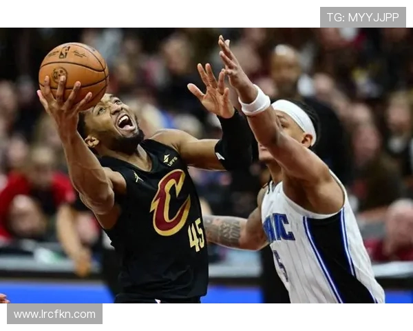 多诺万米切尔的篮球之路：从新秀到全明星的辉煌历程与未来展望