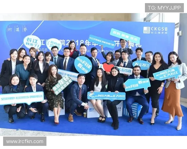 朱旭航：在科技创新浪潮中引领未来发展的青年才俊之路