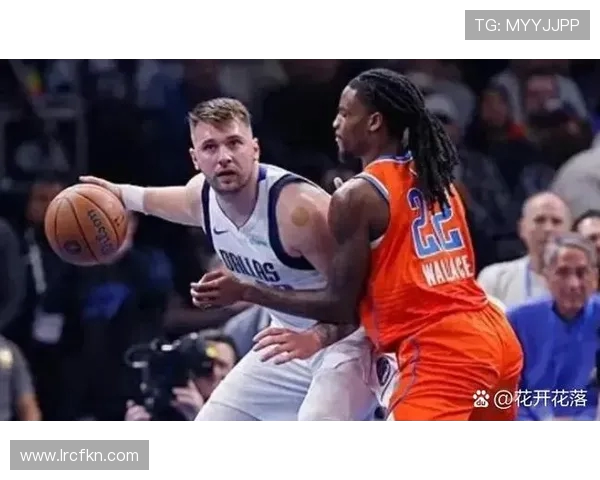 猛龙与雄鹿激战回顾精彩比赛录像分析与亮点集锦 猛龙与雄鹿激战回顾精彩比赛录像分析与亮点集锦