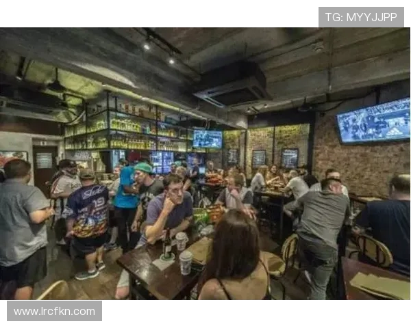 甘刚与尼奥尔的巅峰对决谁将成为拳击界的新王者