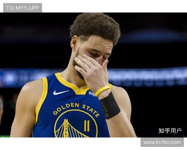 直播中勇士与猛龙激战正酣谁能在这场对决中笑到最后