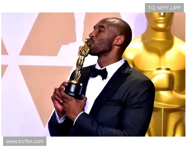 科比传奇：从篮球场上的黑曼巴到全球偶像的奋斗与荣耀